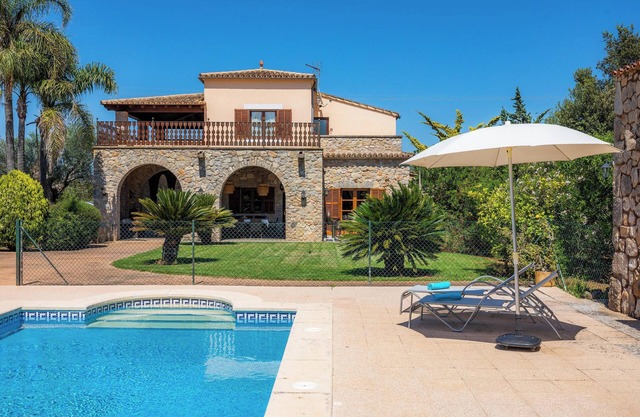 Country House 'Es Voltor' with Mountain View, Wi-Fi and Air Conditioning