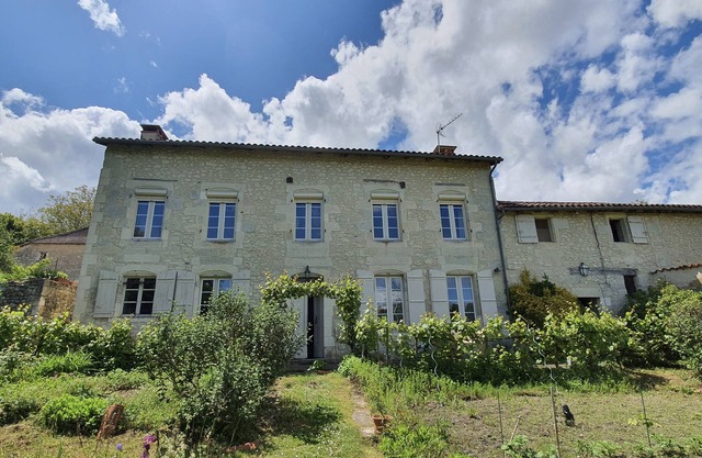 Country house in the heart of nature