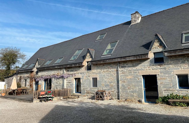 Country House 'Kerdrean' with Shared Terrace and Wi-Fi
