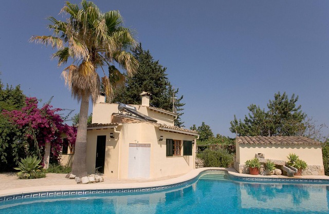 Country house with pool in the mountains on the outskirts of Alcudia