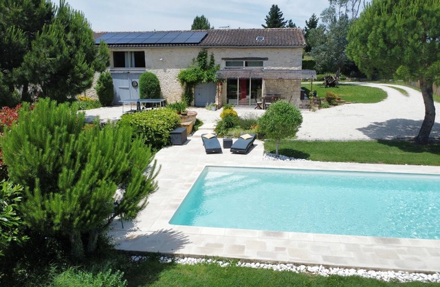 Country house with pool