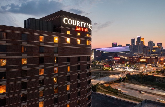 Courtyard by Marriott Minneapolis Downtown