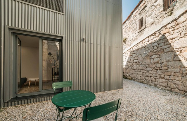 Courtyard Oporto Design Apartment L With Terrace
