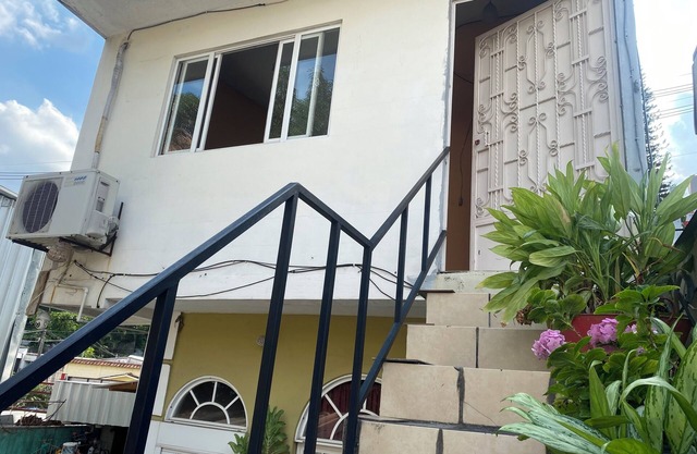 Cozy 1-bedroom apartment with WiFi, AC in charming San Salvador