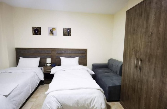 Cozy 1-bedroom apartment with WiFi and AC in enchanting Petra