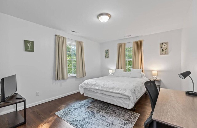 $ Cozy 1BR 1BA Apartment: Near Fort Gregg-Adams $