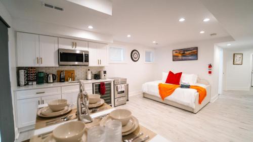 Cozy 1BR 1BA Retreat - Private Basement in DC!