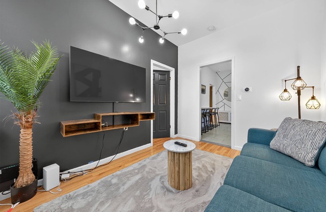 Cozy 2- bedroom Apt in Yonkers, NY