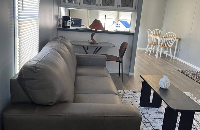 Cozy 2-bedroom mobile home centrally located on US 23 South with AC, WiFi