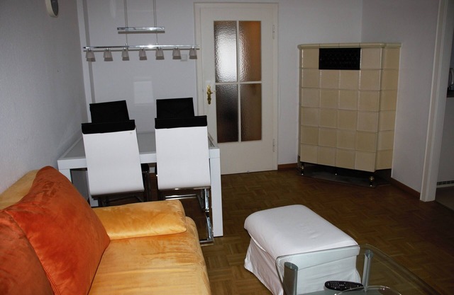 Cozy 2-room apartment between main station and Aalto-Theater with small balcony. Balcony i
