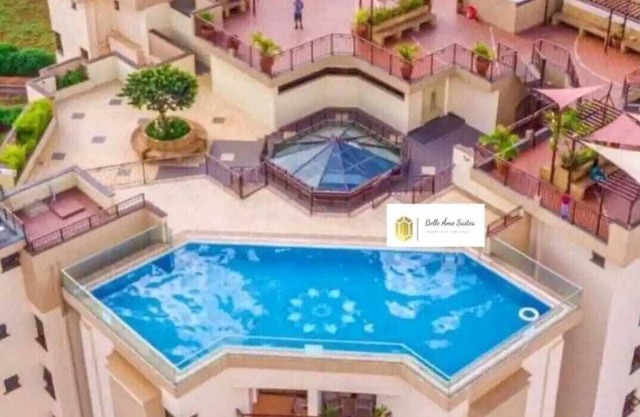 Cozy and Stylish 2 Bedroom with infinity pool and rooftop gym