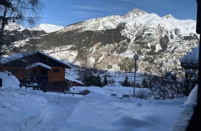 Cozy apartment in a mountain chalet in La Norma 4 to 6 people