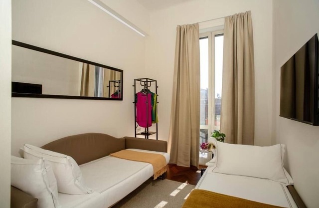 Cozy apartment a short walk from Piazza del Popolo