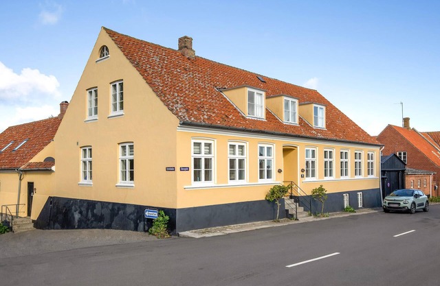 Cozy apartment in Svaneke with WiFi