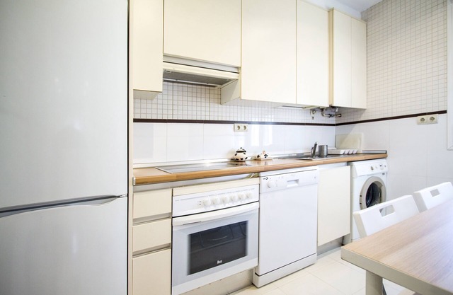 COZY APARTMENT - REINA SOFIA ATOCHA