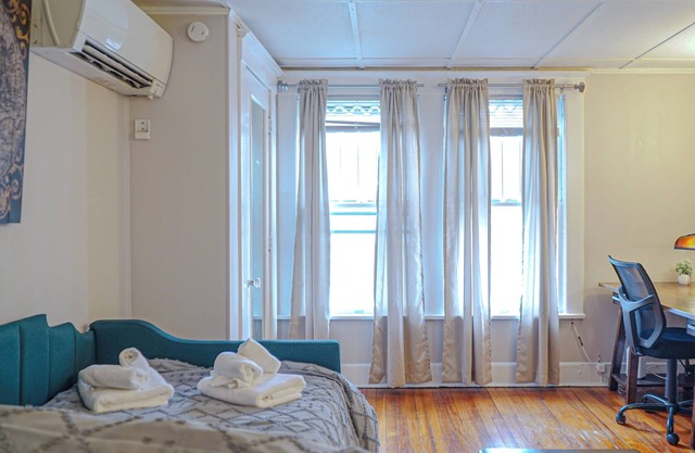 Cozy Apt-Close to Casino & Backus Hosp