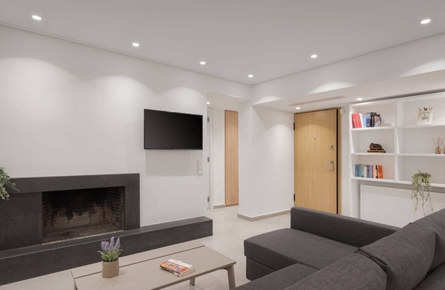Cozy Athens Villa | Voula Charming Nest | 1 Bedroom | Modern Décor | Private.