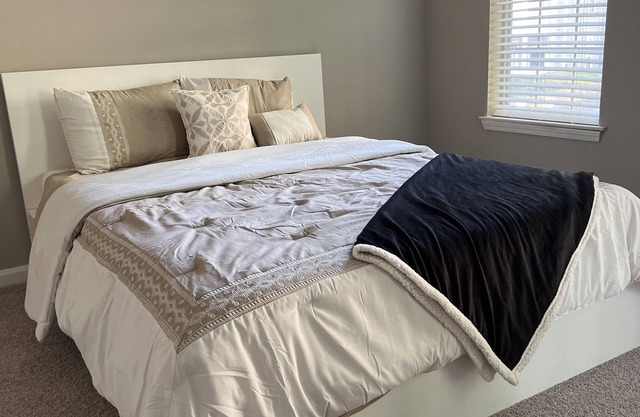 Cozy Calm & Modern Apartment In The Heart of Buckhead, Atlanta