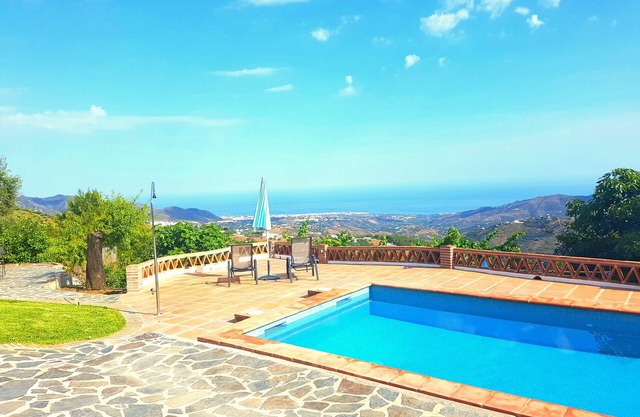 Cozy cottage located next to the Sierra de Almijara Natural Park