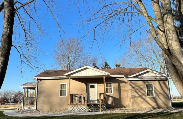 Cozy Country Home Near Lake Shelbyville