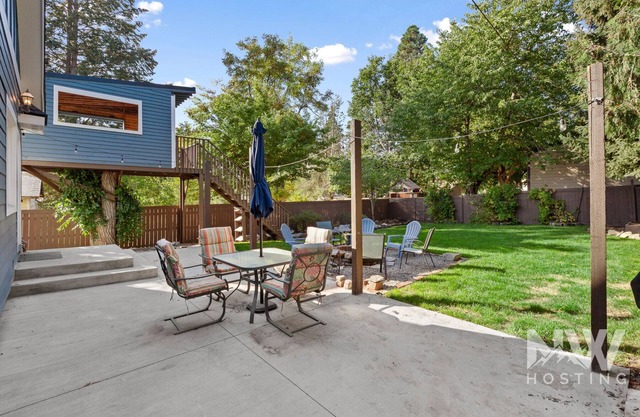 Cozy Farmhouse w/Treehouse & Fire Pit - 1 Mile to Beach, Close to Skiing Adventures