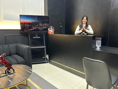 Cozy Furnished Studio Apartemen Transpark Cibubur by Royal Home Indonesia