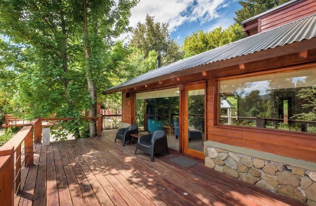 Cozy house for 6 people in a beautiful native Patagonian forest