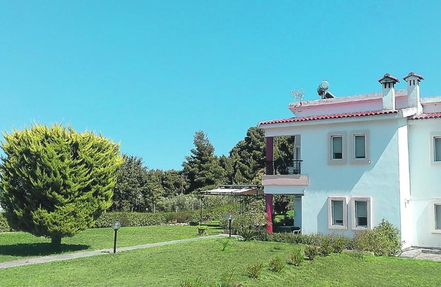 COZY HOUSE IN A QUIET NEIGHBORHOOD PALIOURI REGION
