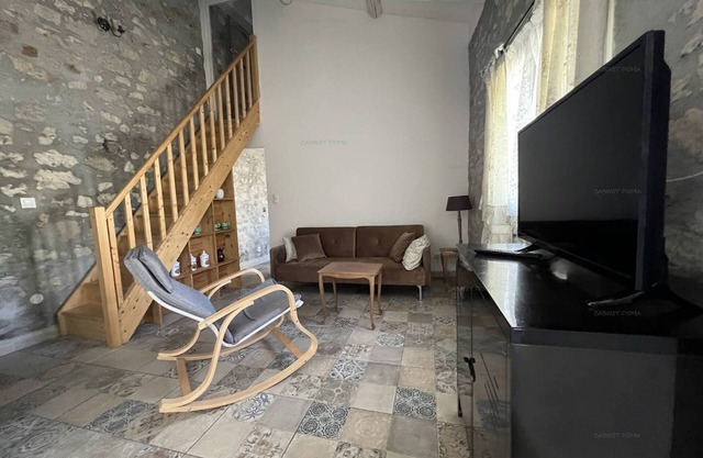 Cozy house in Ruoms center with terrace and parking