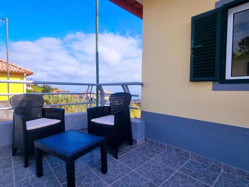 Cozy Santana House Near Pico Ruivo, Perfect Base for Levadas & Hiking Trails