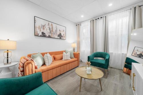 Cozy Space Steps from NYC