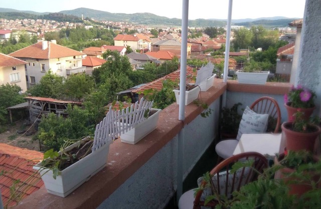 Cozy studio with mountain view in Panagyurishte