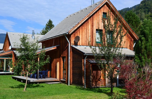 Cozy vacation home 51a. 5 minutes from the Kreischberg cable car.