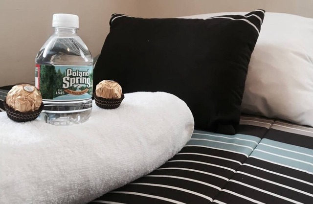 CozyPrivate "C" Bedroom Kitchen Wifi