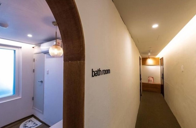 Crashin Yongsan Guesthouse