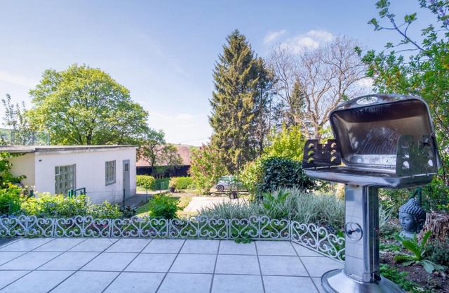 Cruwzo I Apartment with garden Elberfeld