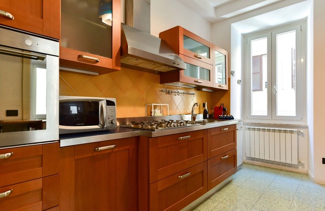 CS Saint Peter / Vatican NEW up to 8pax Apartment!