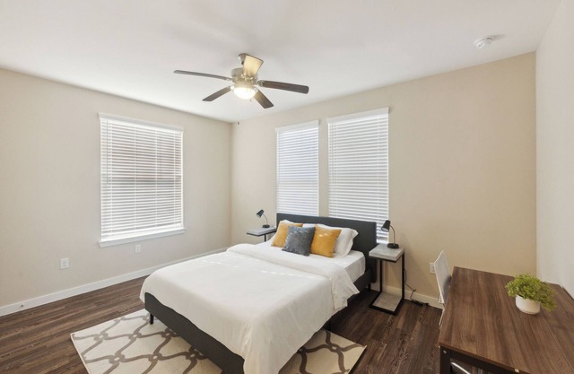 Cullen 4202 I New Construction 2Bd Apt I Gated