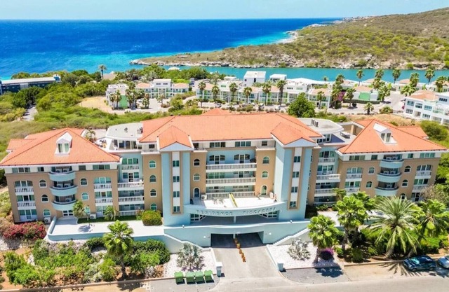Curacao@Piscadera Bay, next to Marriott, Very luxuriously furnished Apartment