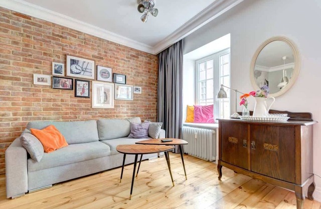 Długa 43/44 | Gdańsk | Stylish Apartment | View on Długa Street