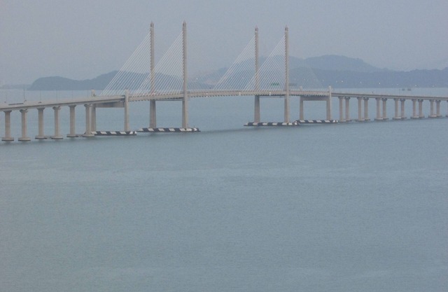D Amazing Bridge View & Sea View with Facilities & Amenities !
