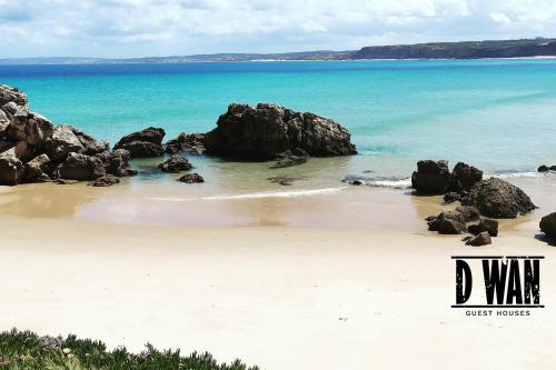 D Wan Deluxe Apartments