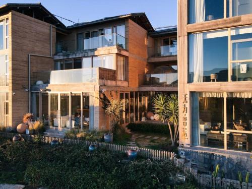 Dali Wuwei Puruohaijing Hotel大理无为普若海景酒店