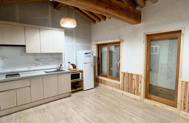 Danyang Danyangjeong Hanok Pension