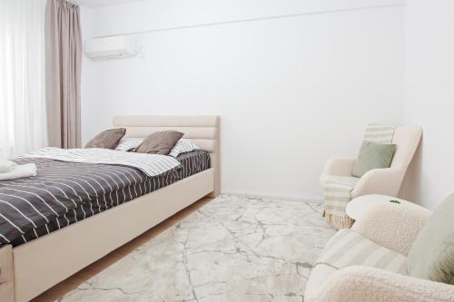 Daydreaming - Central Loft