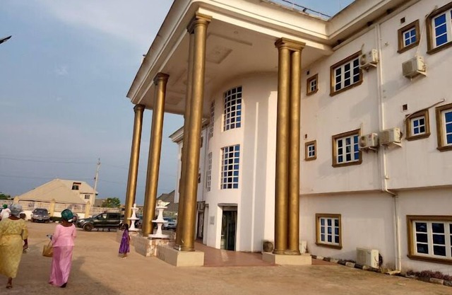 Dealings Hotel and Suites