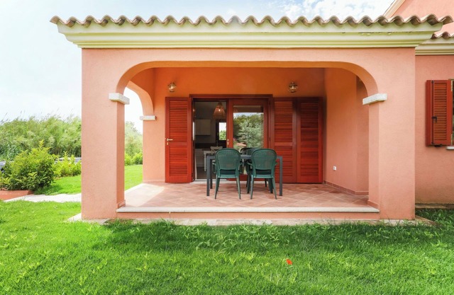 Debora's House with A/C & Wi-Fi