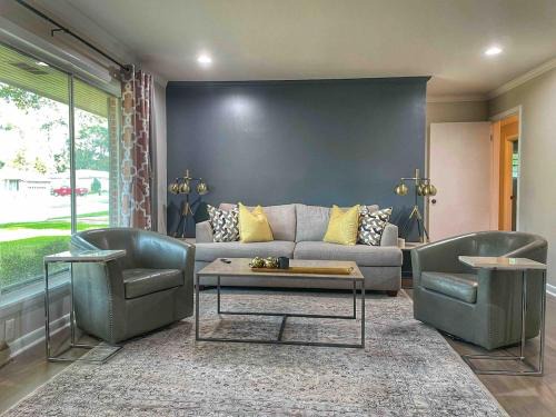 Decatur Home - Chic Comfort Family & Fun