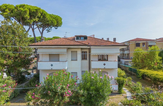 Dei Fiori by Interhome