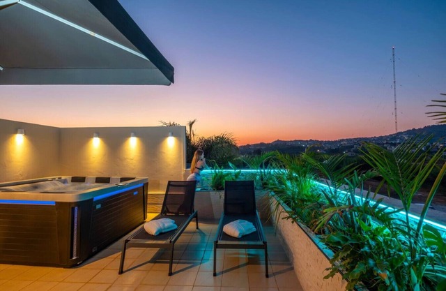 Delight Residences - K5 | Rooftop Jacuzzi